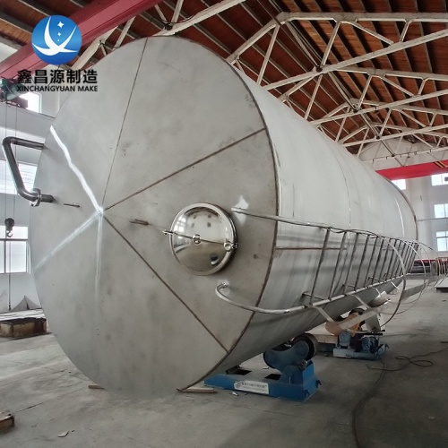 不锈钢化工储罐.jpg 不锈钢化工储罐.jpg